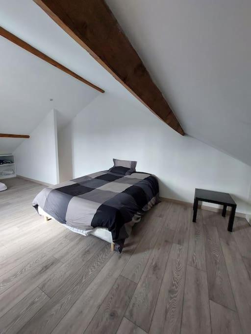 Appartement Independant A เลอบล็องเมนิล ภายนอก รูปภาพ